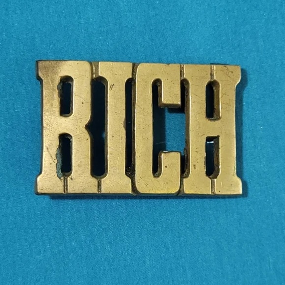 RICH Vintage Brass Belt Buckle - Picture 4 of 8